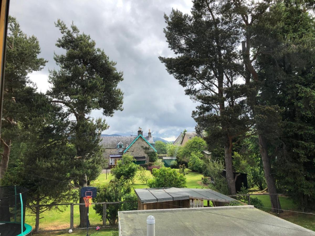 Villa 21 Craig Na Gower Avenue Aviemore Exterior foto